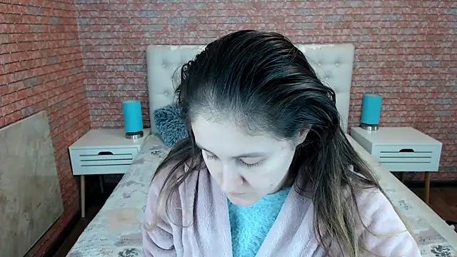 Snapshot of Holliy_Cooper chatting on November 2025 07:57:02 AM Holliy Cooper online show from November 2025 07:57:02 AM