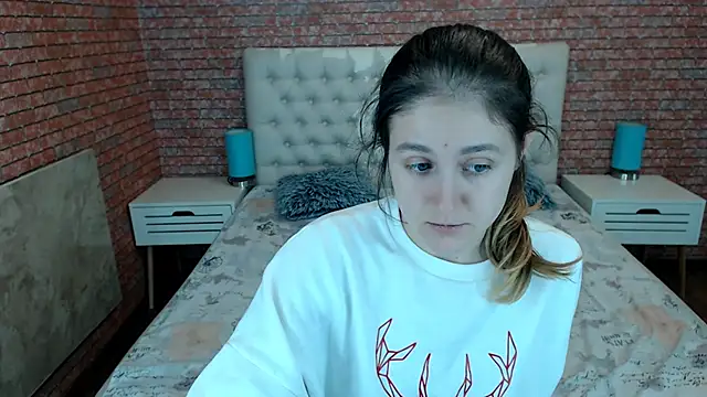 Snapshot of Holliy_Cooper chatting on November 2025 09:31:01 AM Holliy Cooper online show from November 2025 09:31:01 AM