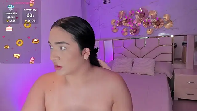 stephania diamond online show from December 2024 03:09:01 AM