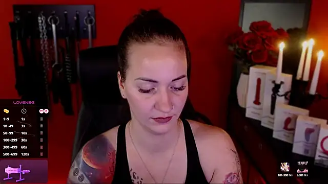 Snapshot of _Jane_Warren_ chatting on February 2025 06:48:01 PM Jane Warren online show from February 2025 06:48:01 PM