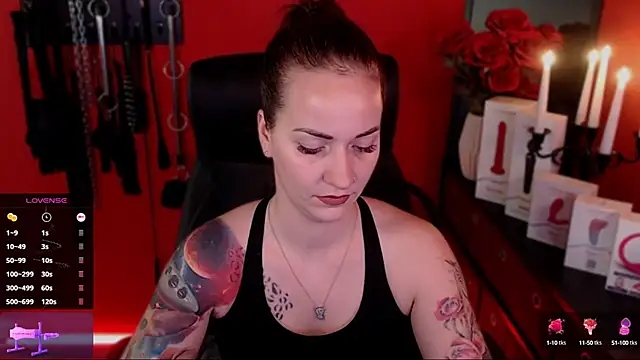 Snapshot of _Jane_Warren_ chatting on February 2025 03:42:01 PM Jane Warren online show from February 2025 03:42:01 PM