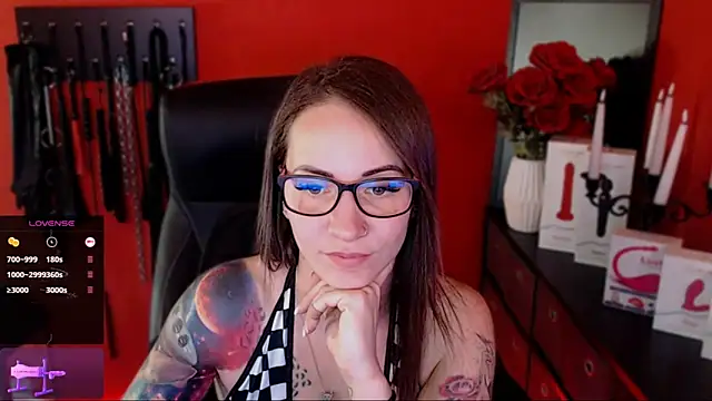 Snapshot of _Jane_Warren_ chatting on March 2025 03:04:02 PM Jane Warren online show from March 2025 03:04:02 PM