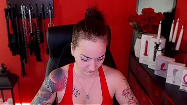 Snapshot of _Jane_Warren_ chatting on February 2025 03:05:02 PM Jane Warren online show from February 2025 03:05:02 PM