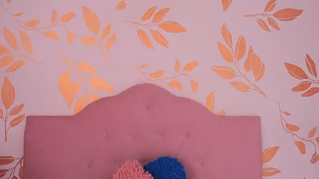 alix bay online show from April 2026 08:04:02 PM