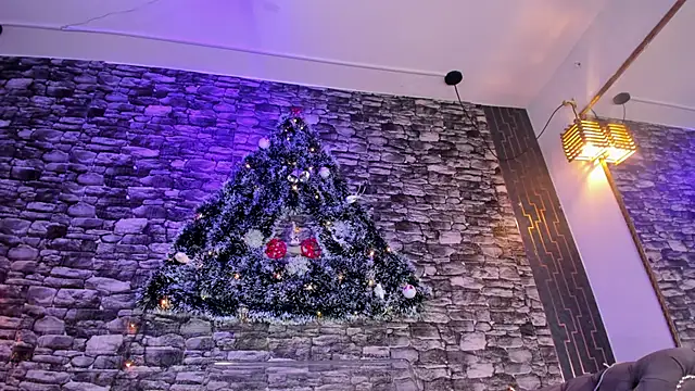 jade swet online show from December 2025 09:46:01 AM