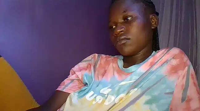 Snapshot of prettychic5 chatting on February 2025 08:17:02 AM prettychic5 online show from February 2025 08:17:02 AM