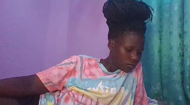 Snapshot of prettychic5 chatting on March 2025 05:51:01 AM prettychic5 online show from March 2025 05:51:01 AM