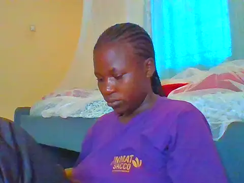 Snapshot of prettychic5 chatting on April 2026 06:38:01 AM prettychic5 online show from April 2026 06:38:01 AM