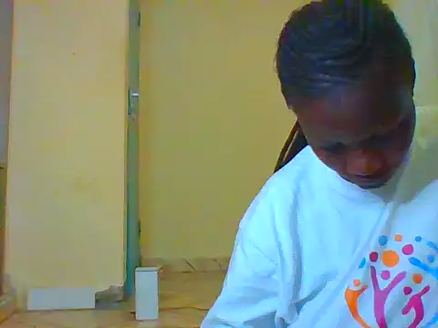Snapshot of prettychic5 chatting on March 2026 07:11:01 AM prettychic5 online show from March 2026 07:11:01 AM