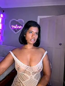 RoseMelanie online show from November 2025 07:12:02 AM