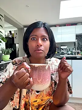 RoseMelanie online show from July 2026 06:33:02 AM