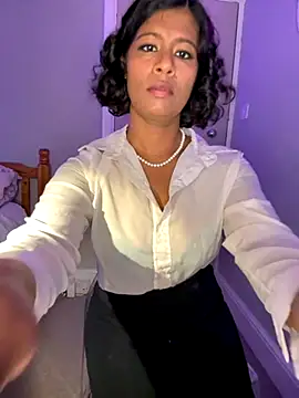 RoseMelanie online show from October 2025 06:46:01 AM