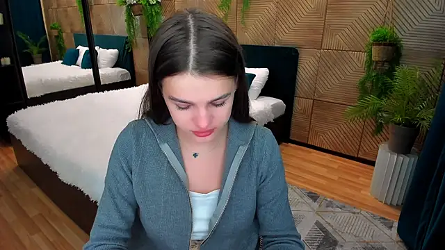 Snapshot of FinalAccord chatting on November 2025 10:14:02 AM FinalAccord online show from November 2025 10:14:02 AM