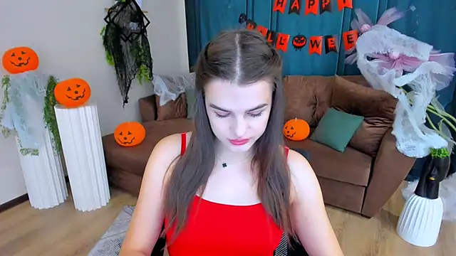 Snapshot of FinalAccord chatting on November 2025 10:42:02 AM FinalAccord online show from November 2025 10:42:02 AM