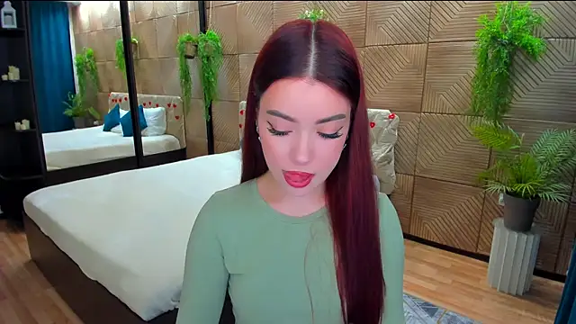 Snapshot of PutOnRepeat chatting on May 2026 01:15:02 AM PutOnRepeat online show from May 2026 01:15:02 AM