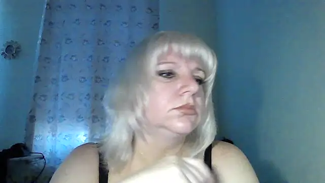 MeilomaWesa online show from November 2025 06:28:02 AM