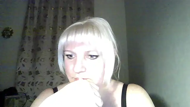 MeilomaWesa online show from November 2025 03:49:01 PM