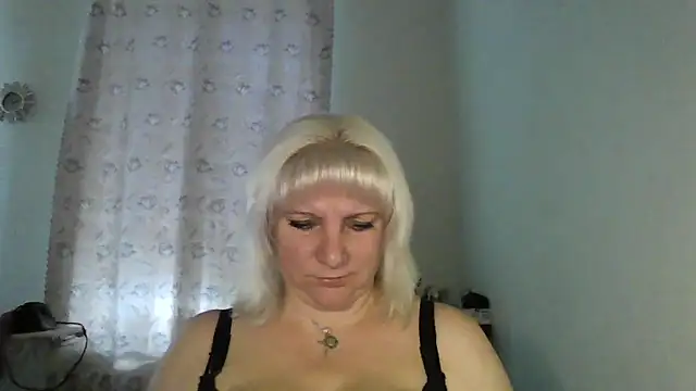 MeilomaWesa online show from November 2025 10:53:01 AM