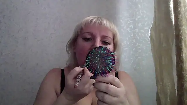 MeilomaWesa online show from February 2026 01:30:01 PM