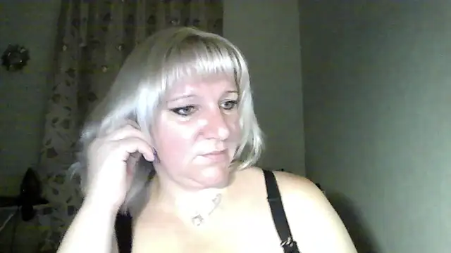 MeilomaWesa online show from October 2025 07:44:01 PM