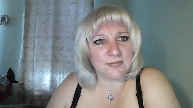 MeilomaWesa online show from October 2025 11:44:02 AM