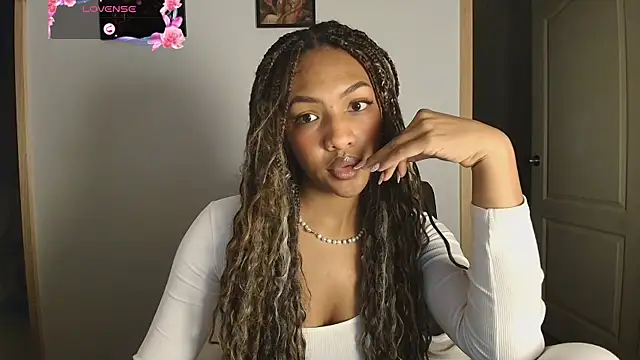 im alivys  online show from July 2026 02:13:02 AM