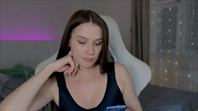 Madi soon online show from October 2025 06:20:01 PM