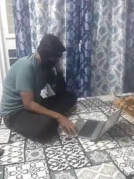 Snapshot of Harsh_Ankita_Couple chatting on October 2025 03:53:01 PM Harsh Ankita Couple online show from October 2025 03:53:01 PM