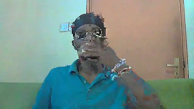 Snapshot of BIGDICKMULLAH chatting on October 2025 11:07:01 AM BIGDICKMULLAH online show from October 2025 11:07:01 AM
