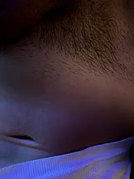 Junior30301xh online show from October 2025 12:34:01 AM