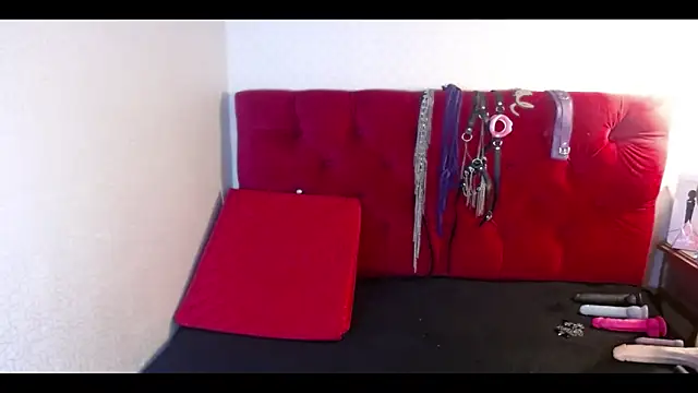 HannaCarrter online show from March 2026 12:21:01 PM