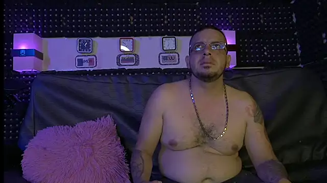 Dulce yors online show from February 2025 11:55:02 PM