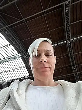 DarleenHot online show from March 2026 02:51:01 PM