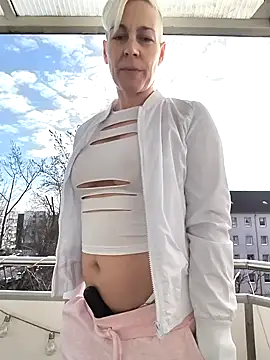 DarleenHot online show from February 2026 01:21:01 PM