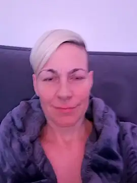 DarleenHot online show from December 2024 08:11:02 PM