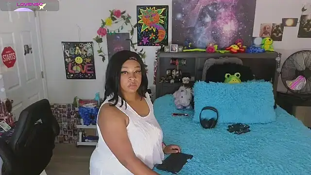 temptressbeauty24 online show from September 2025 01:02:01 AM