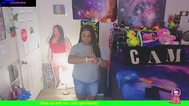 temptressbeauty24 online show from February 2026 11:28:02 PM