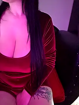 Zeina2024 online show from April 2026 06:57:01 PM