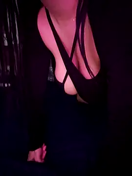 Zeina2024 online show from February 2026 10:53:02 PM