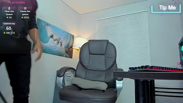 vincen jose online show from March 2026 01:15:01 AM