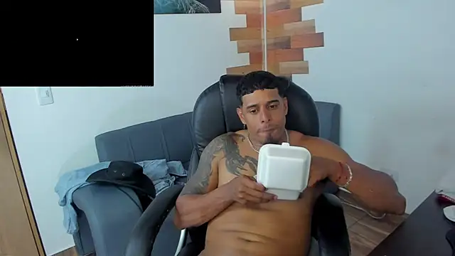 vincen jose online show from February 2025 04:05:02 AM