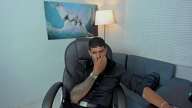 vincen jose online show from November 2025 07:41:01 AM