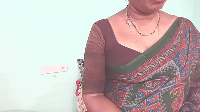 shrutitelugu69 online show from April 2026 05:08:01 PM