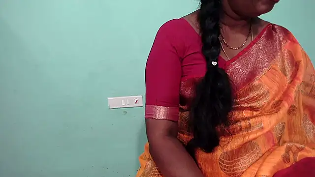 Snapshot of shrutitelugu69 chatting on March 2026 07:20:02 AM shrutitelugu69 online show from March 2026 07:20:02 AM