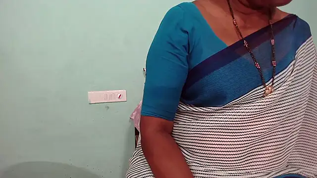 shrutitelugu69 online show from February 2026 02:28:02 PM