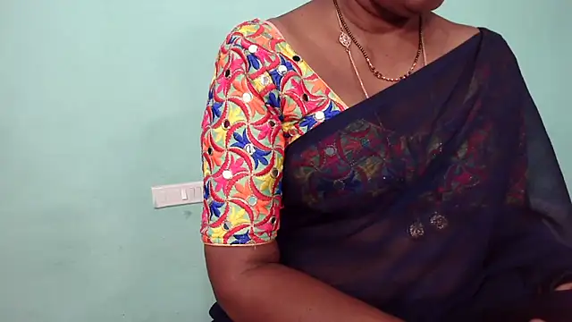 Snapshot of shrutitelugu69 chatting on March 2026 01:33:01 PM shrutitelugu69 online show from March 2026 01:33:01 PM