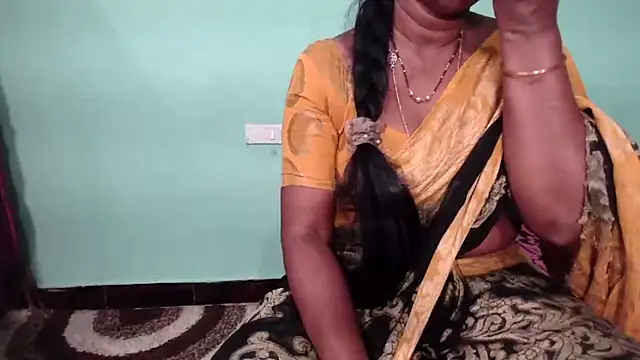 shrutitelugu69 online show from November 2025 01:34:02 PM