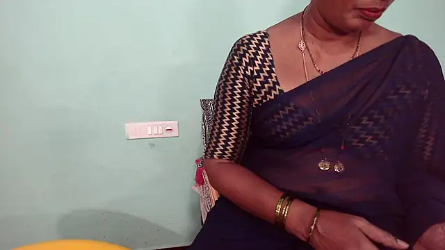 shrutitelugu69 online show from April 2026 04:58:01 PM