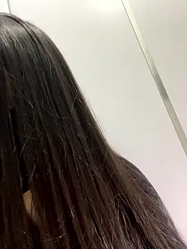 Asia-Lynn online show from January 2026 11:14:02 AM