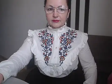 Alma44 online show from January 2026 09:13:01 AM